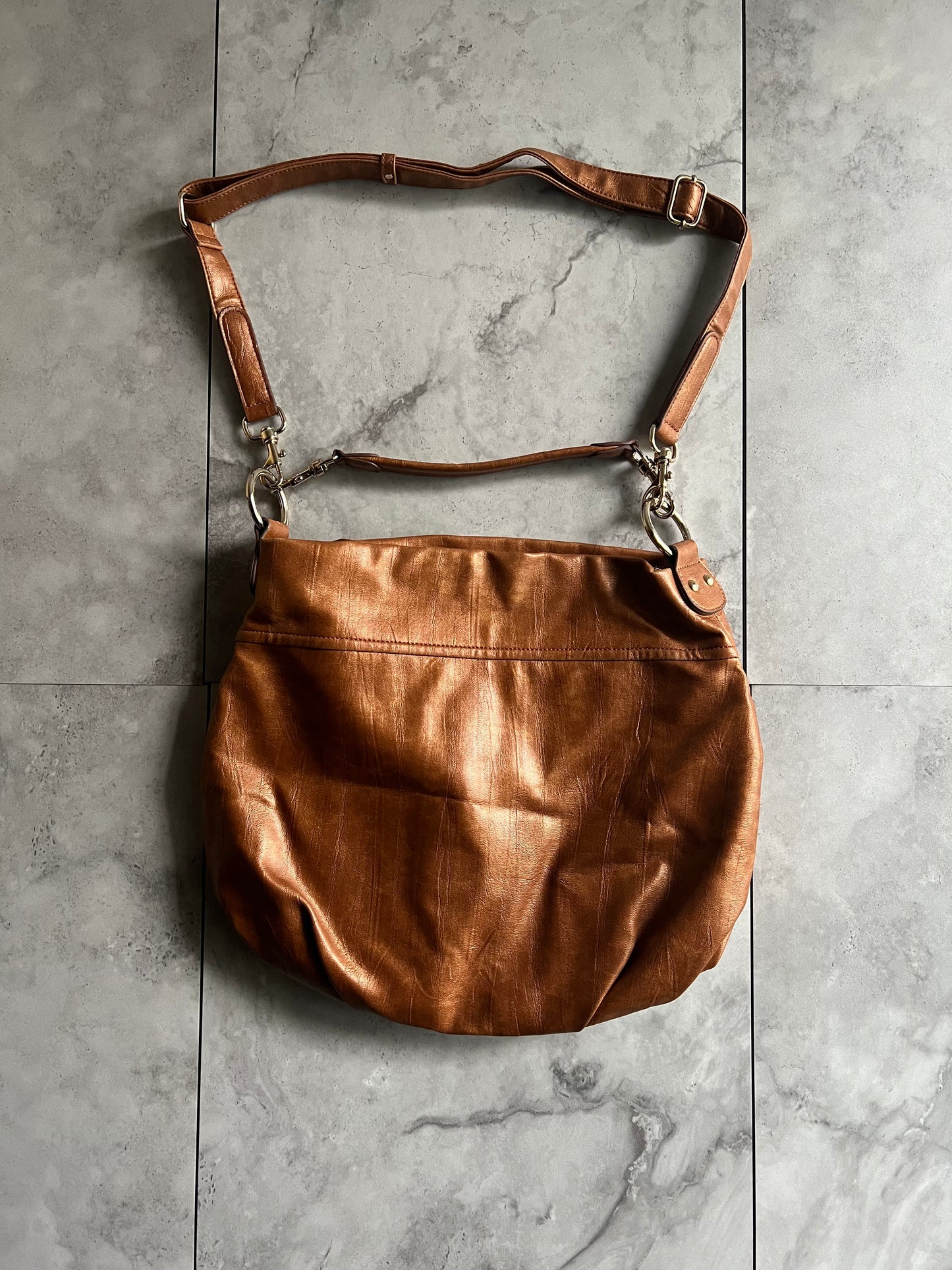 Sazaby Metallic Brushed Leather 2-Way Shoulder Bag