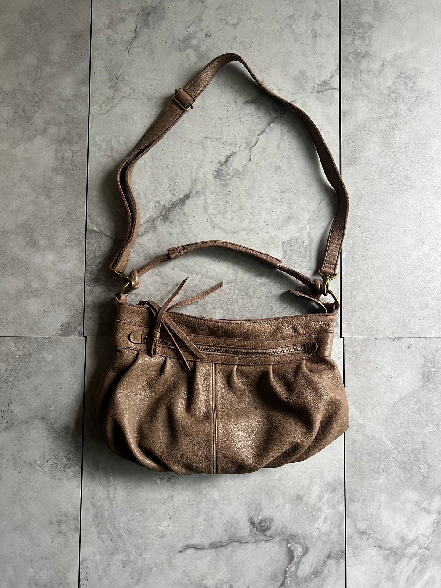 Sazaby Leather Shoulder Bag