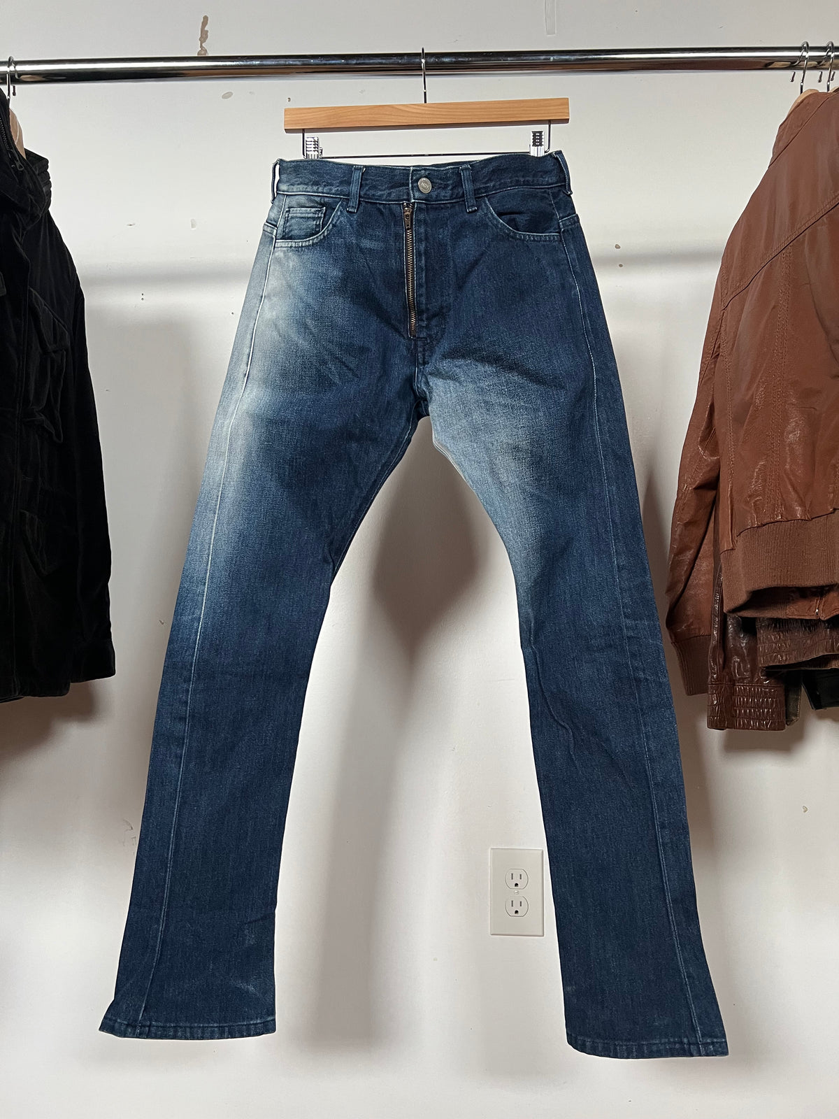 Lad Musician Faded Wash Exposed Zipper Denim