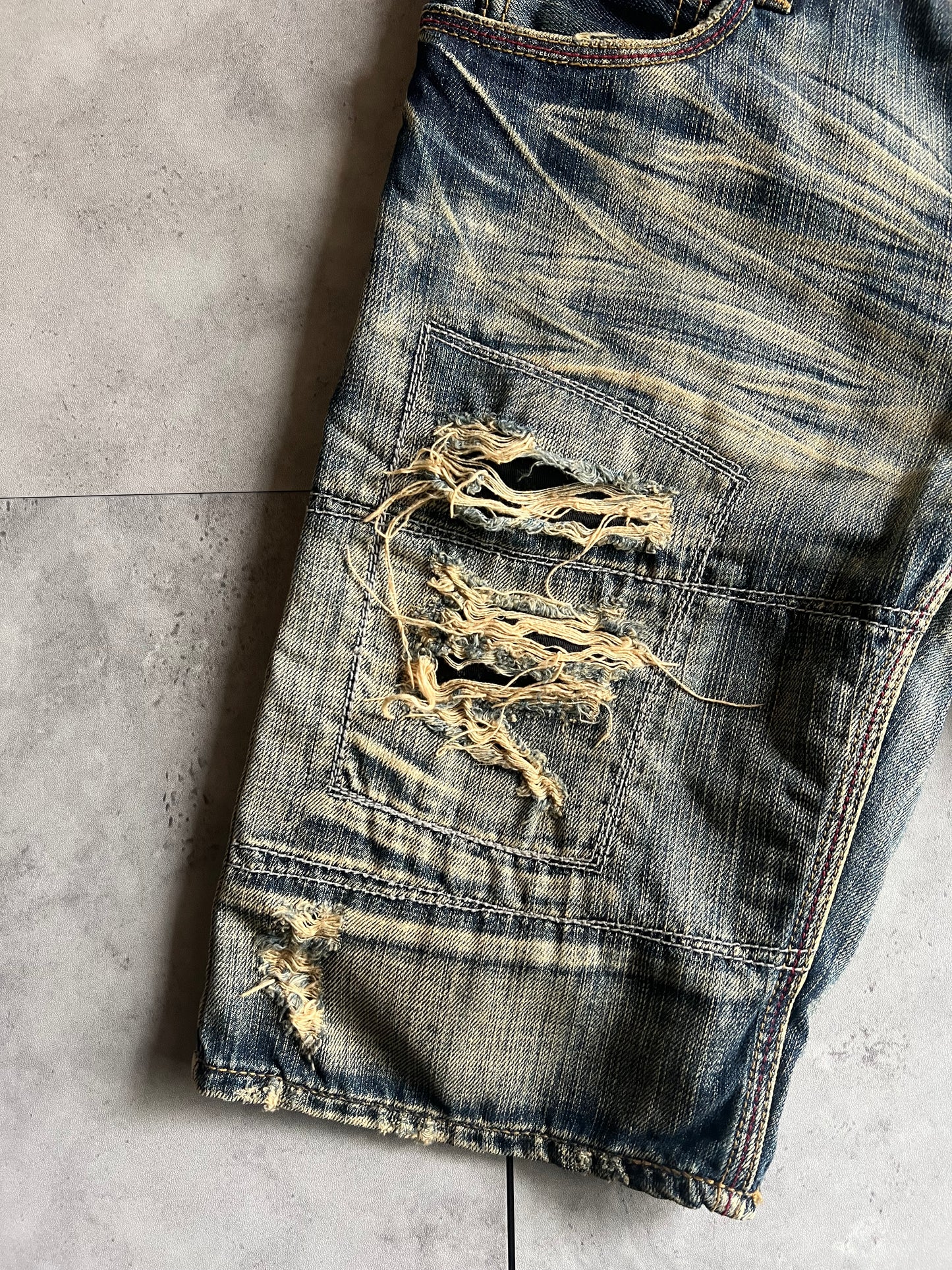 Edge Rupert Skull Embroidered Whisker Wash Shorts
