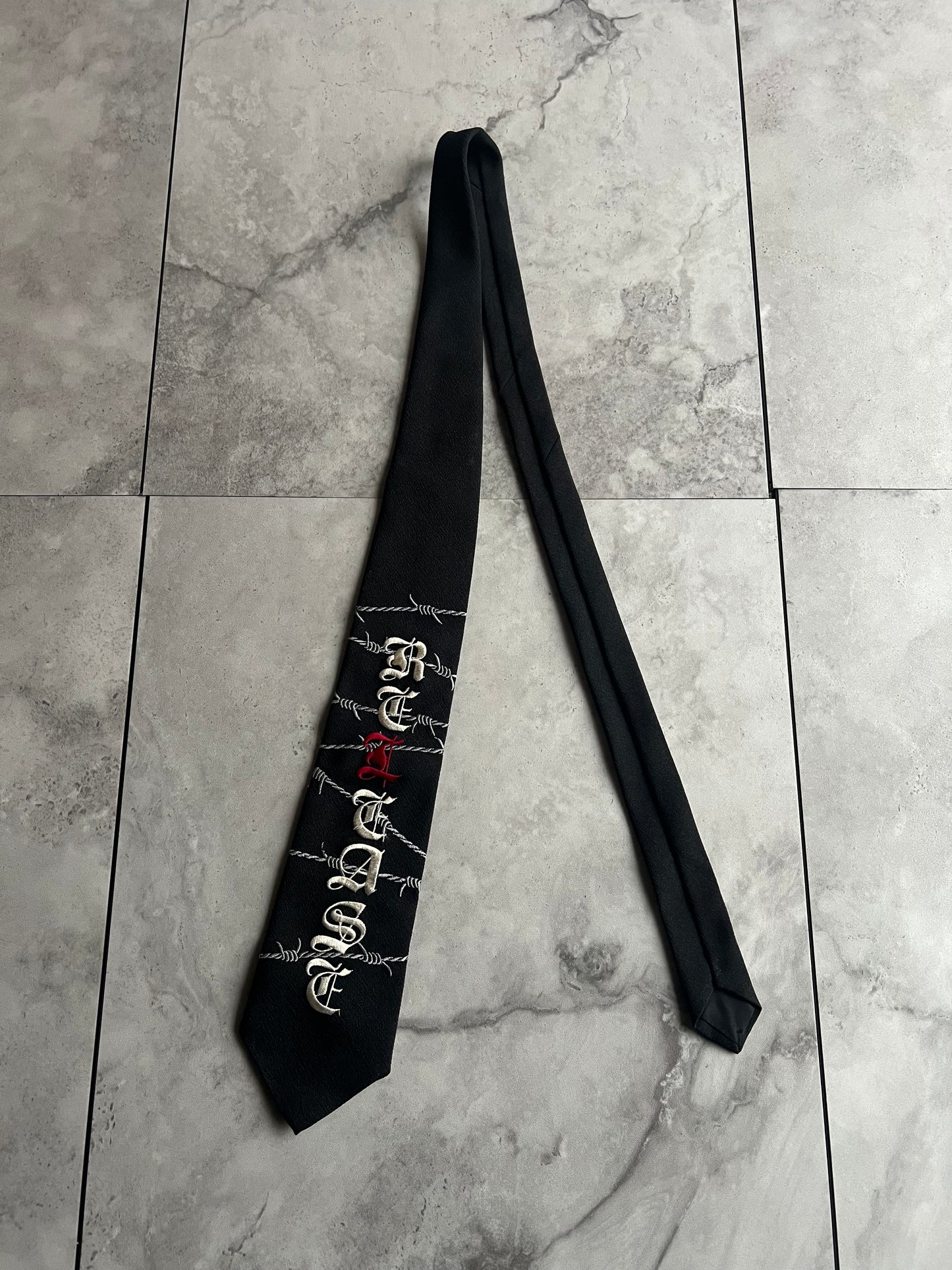 Batsu Club Barbwire Embroidered Tie