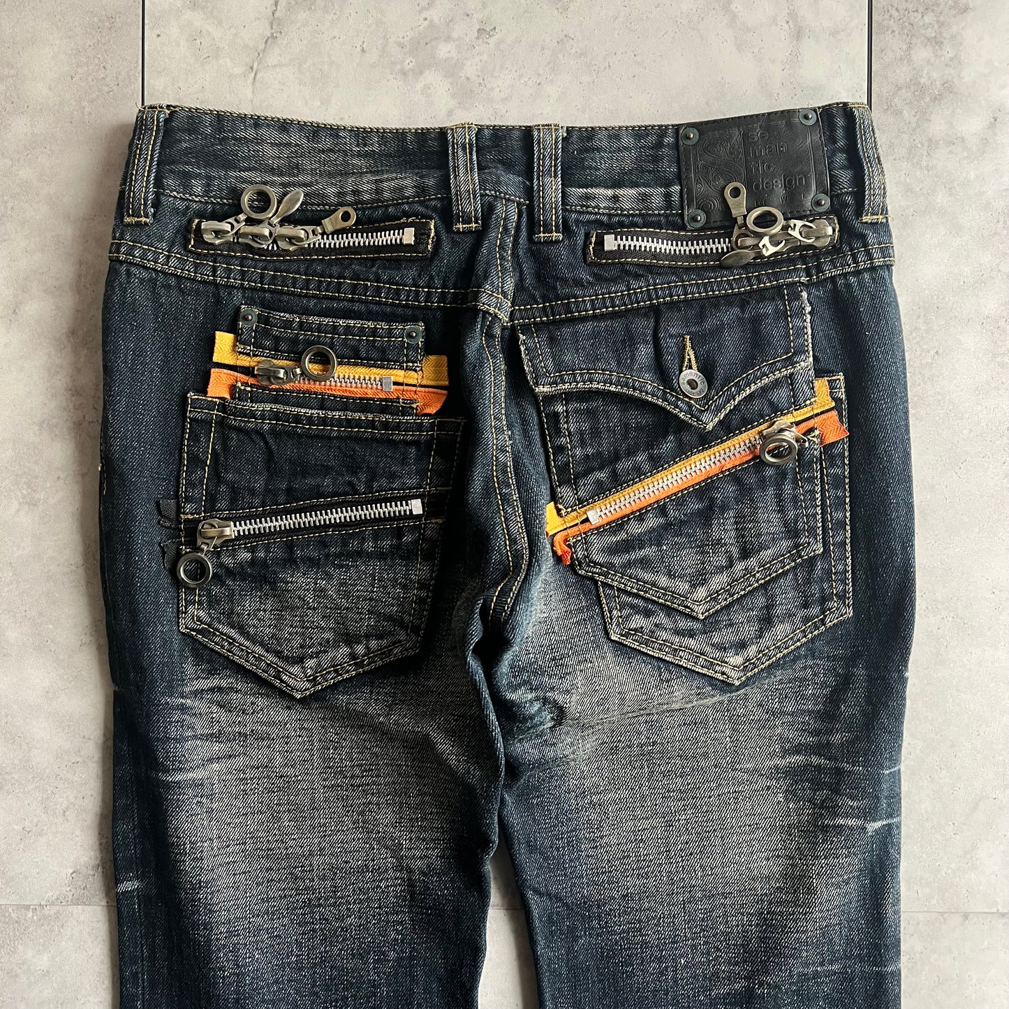 Semantic Design Gimmick Zipper Bootcut Denim