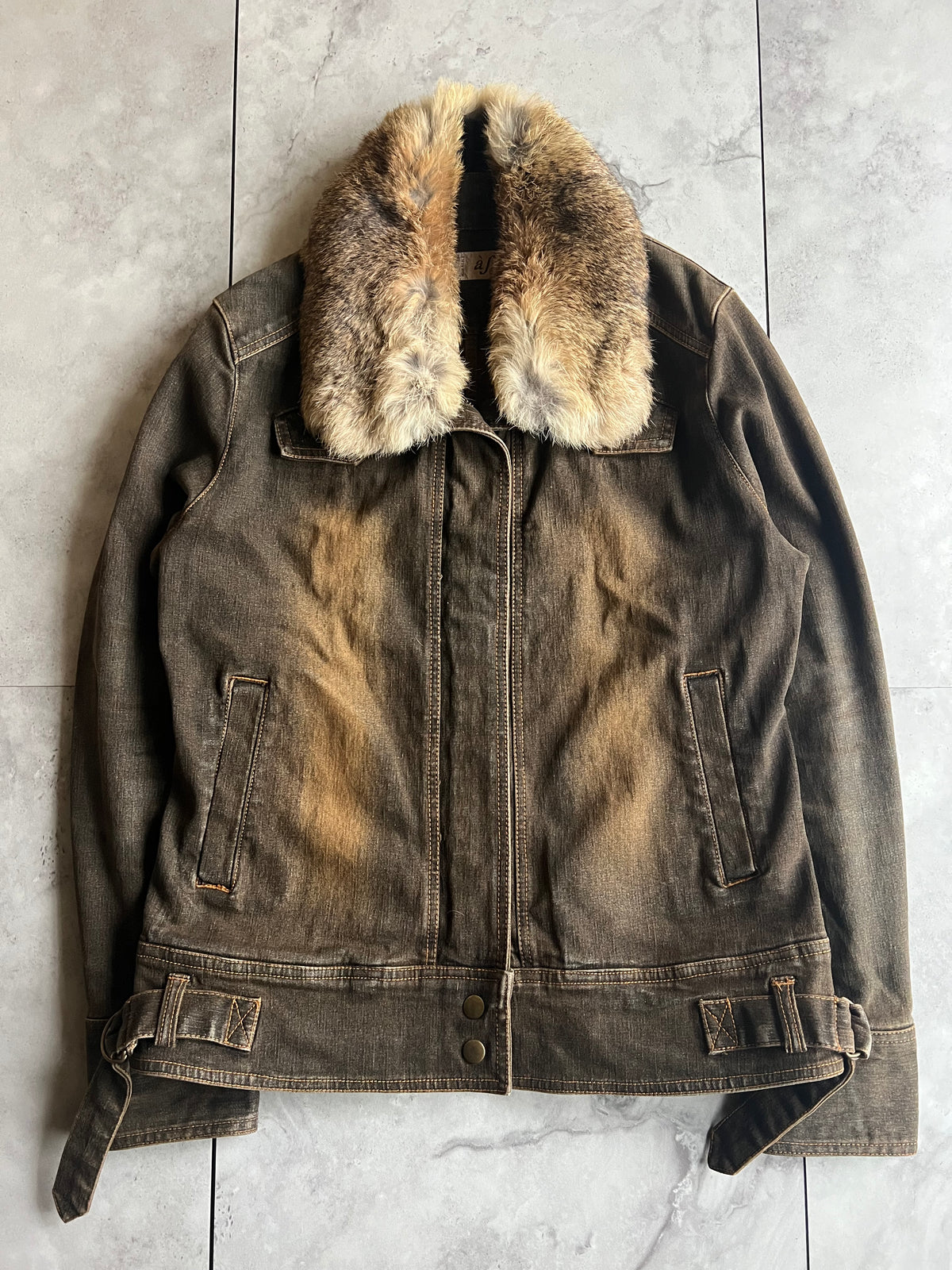 ÀJ Rabbit Fur Collar Rust Washed Denim Jacket