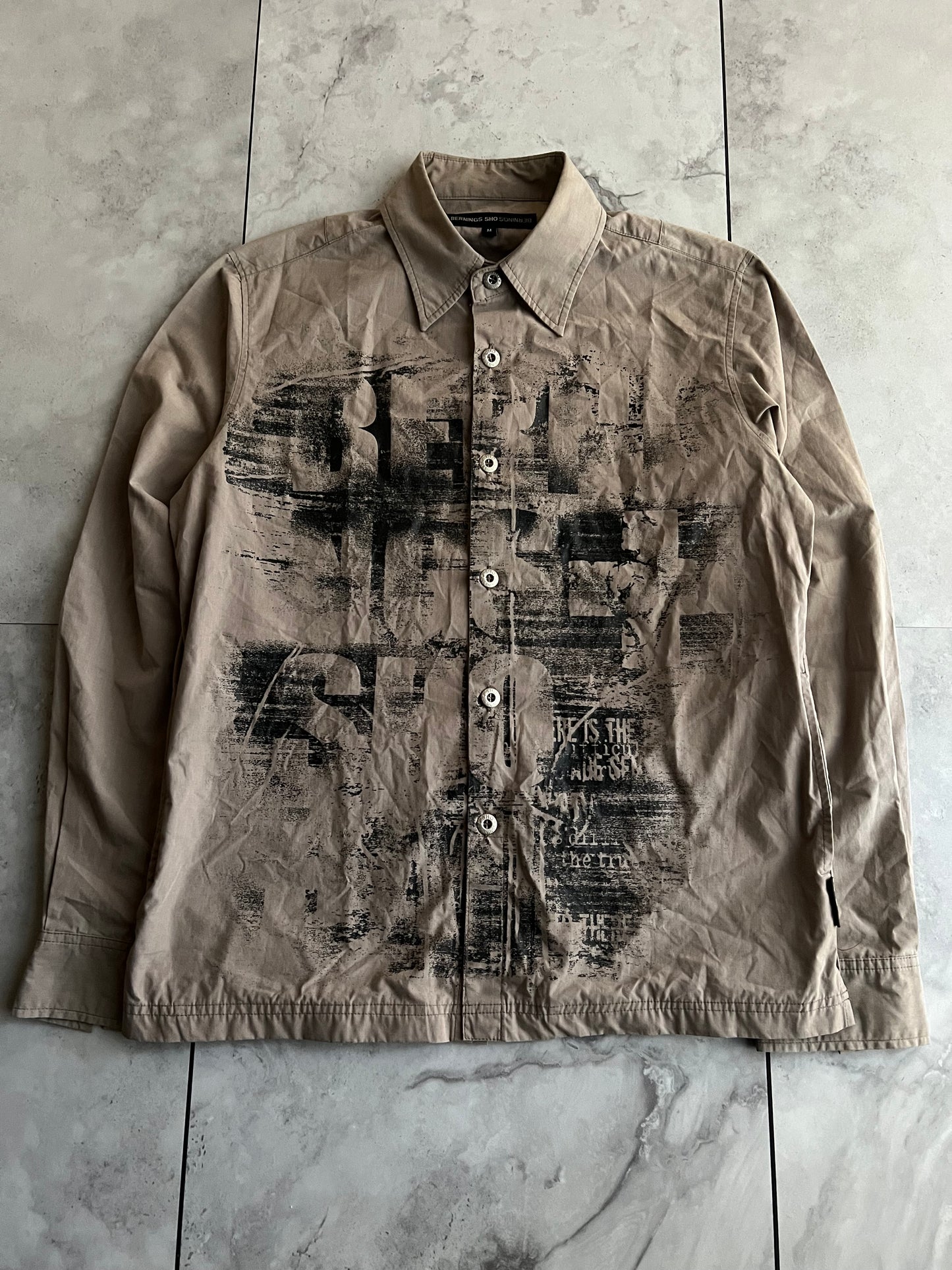 Bernings Sho Graphic Button Up Shirt