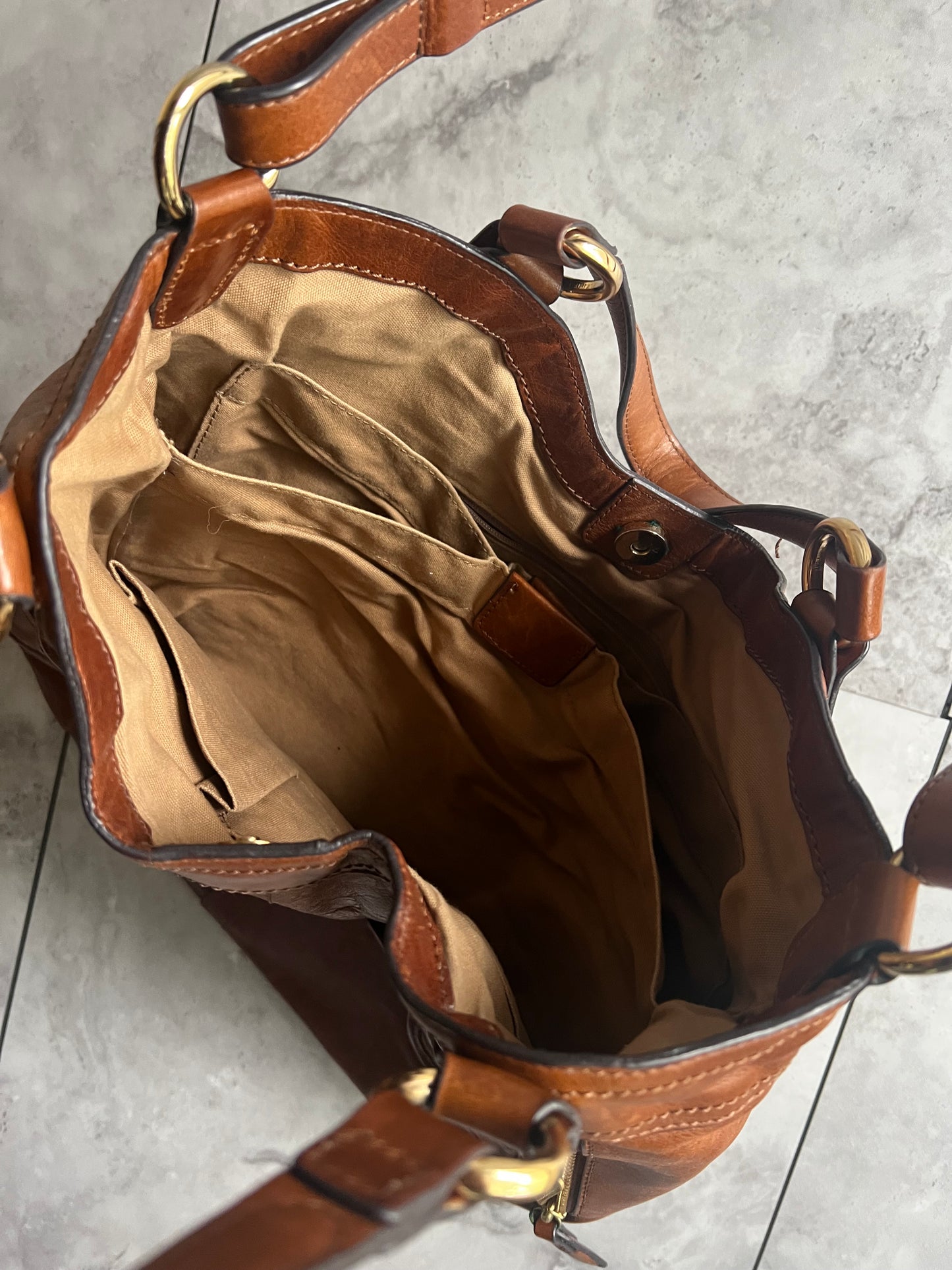 Sazaby 2-Way Brown Leather Zip Bag