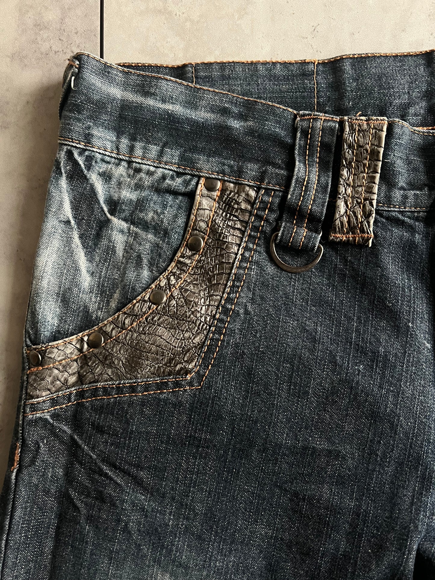 Semantic Design Studded Distressed Crocodile Shorts
