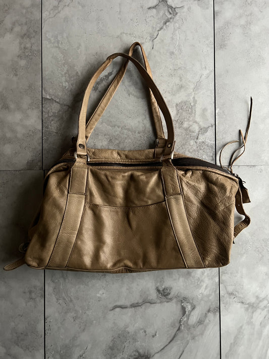 Alfredo Bannister Leather Shoulder Bag